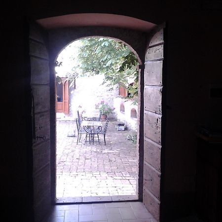 La Palombaia Guest House Сполето Екстериор снимка