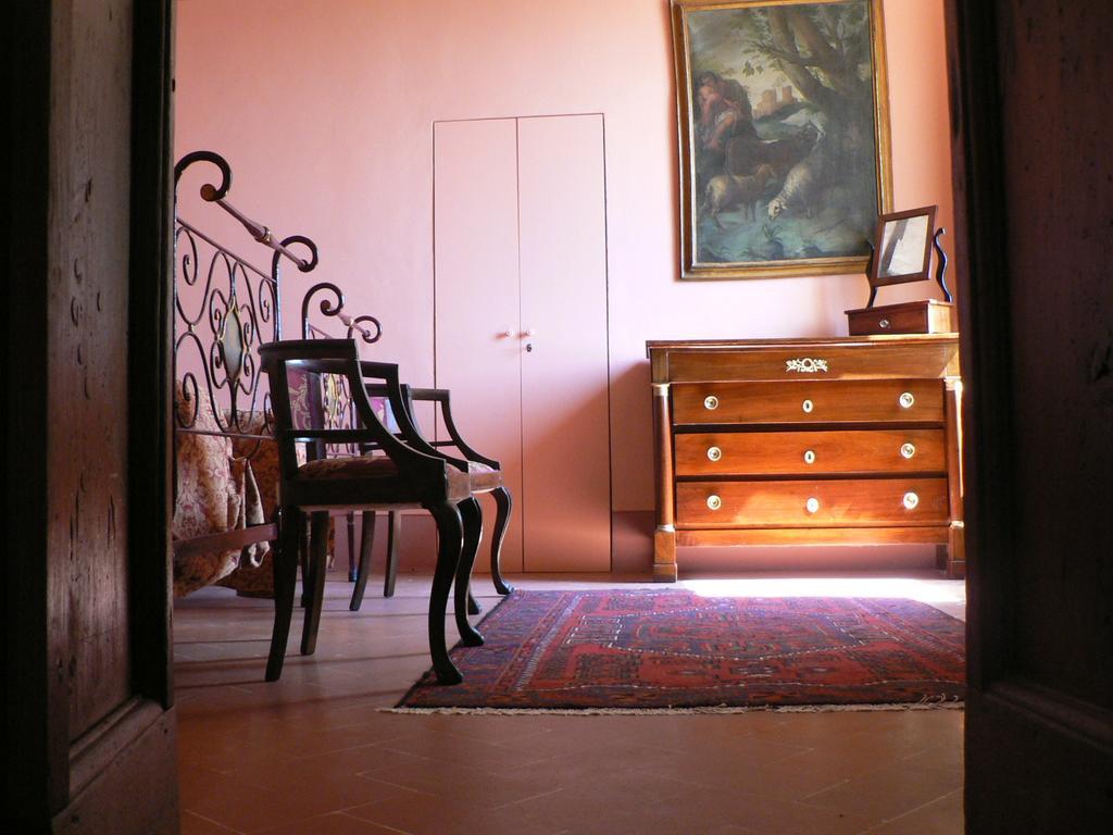 La Palombaia Guest House Сполето Екстериор снимка