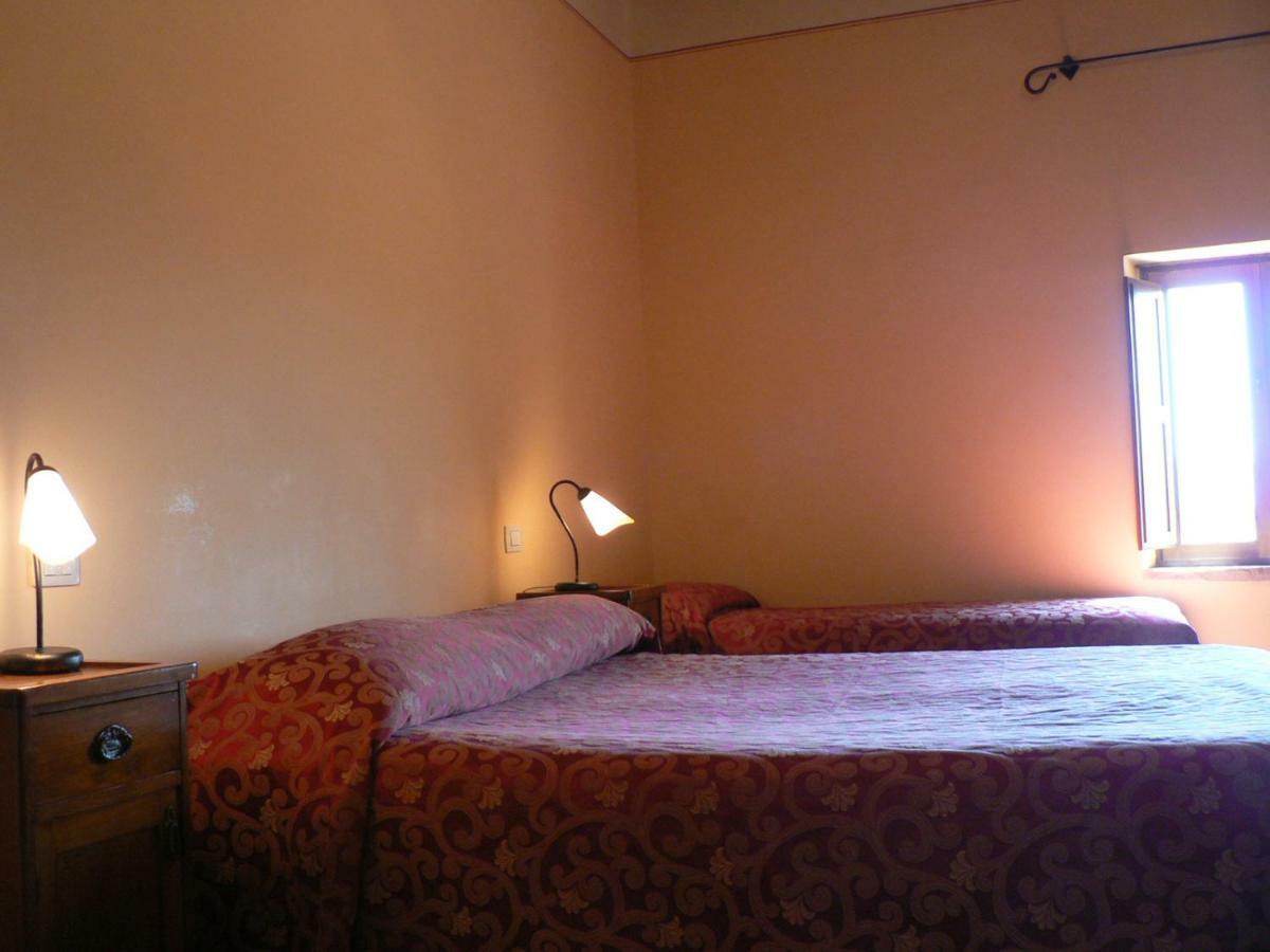 La Palombaia Guest House Сполето Екстериор снимка
